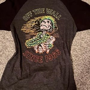 Vans off the wall, mid sleeve shirt, womens and mens